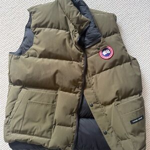 Canada Goose Dark Green Puffer Vest
